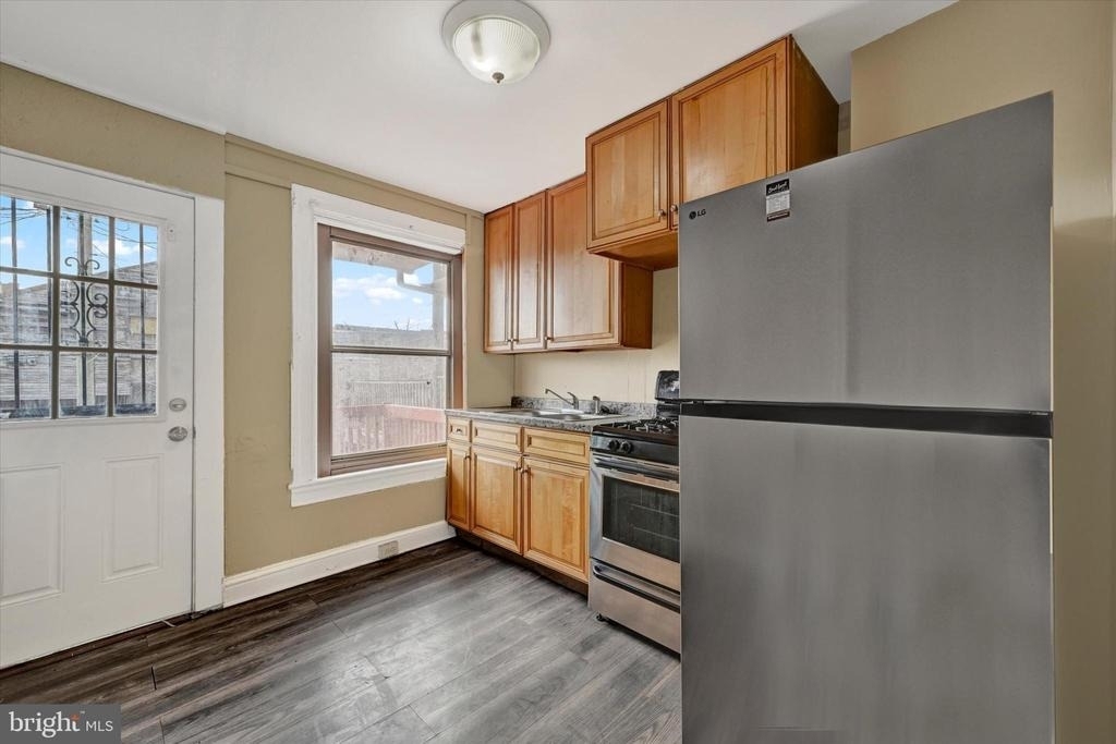 2528 Mcculloh Street - Photo 11
