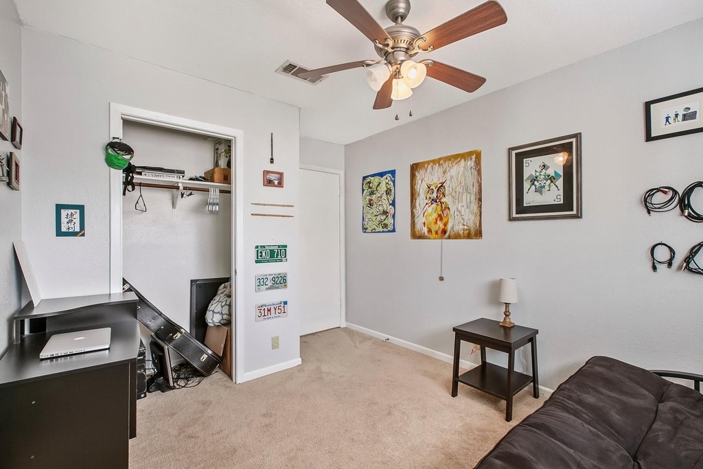 6029 Old Fredericksburg Rd - Photo 2