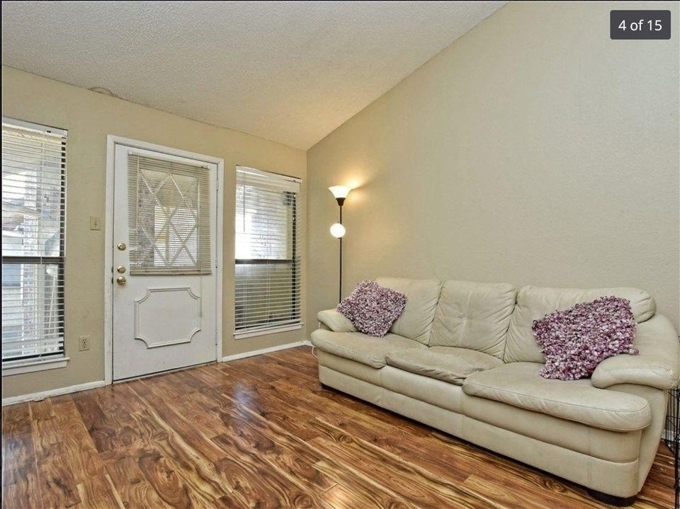 806 W 24th St - Photo 6