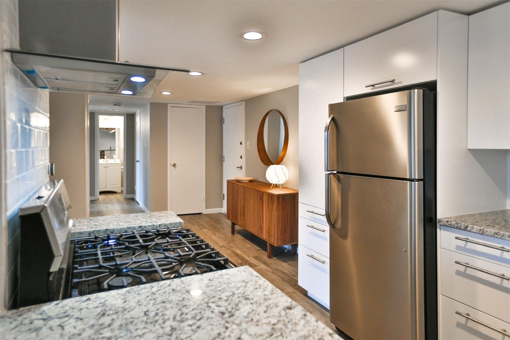 1800 Lavaca St - Photo 3
