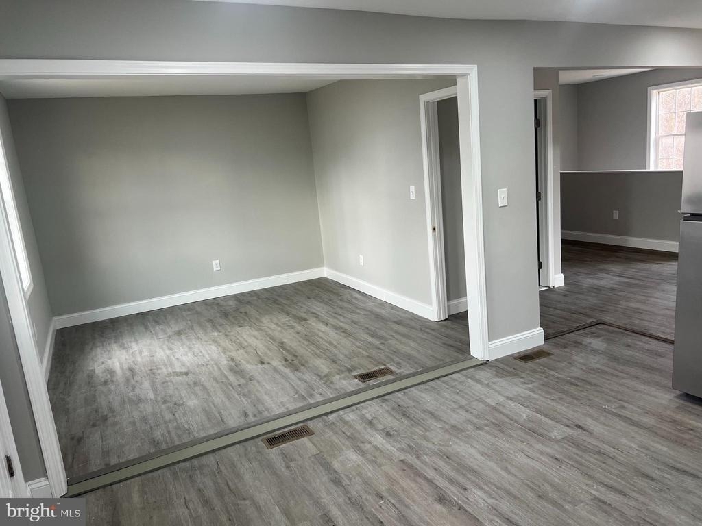 7967 Foster Avenue - Photo 17