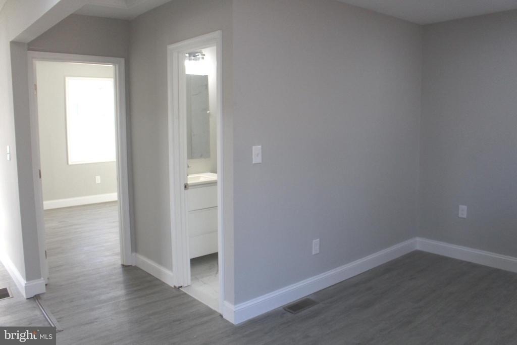 7967 Foster Avenue - Photo 37