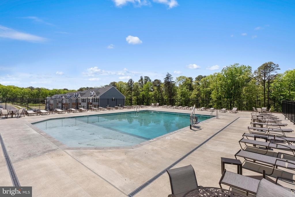 7903 Tanbridge Ln - Photo 37