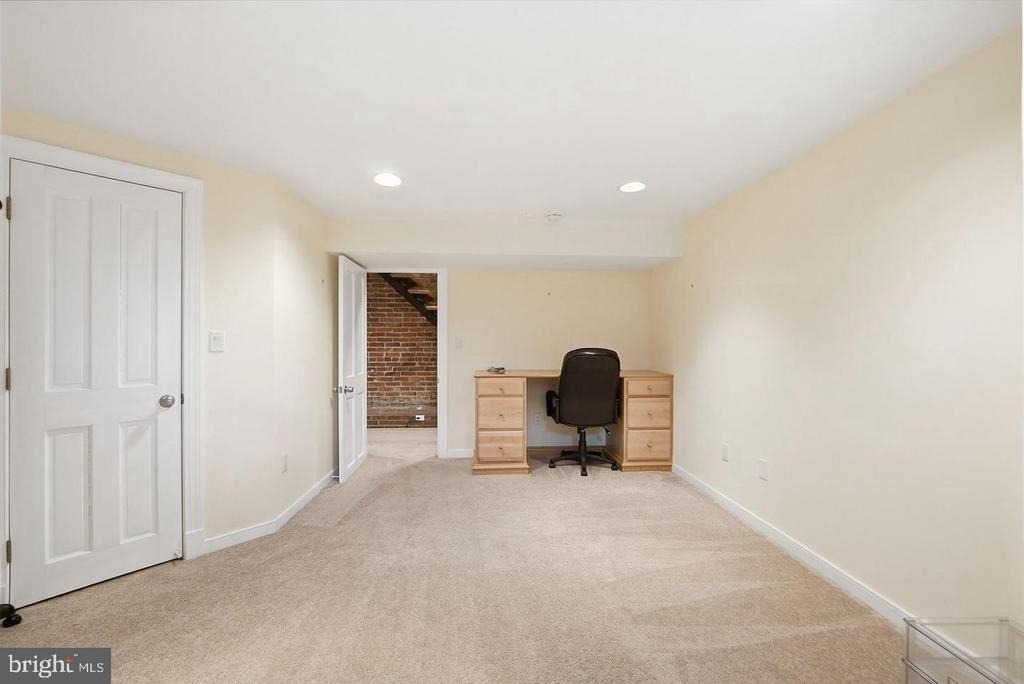 949 S Street Nw - Photo 22
