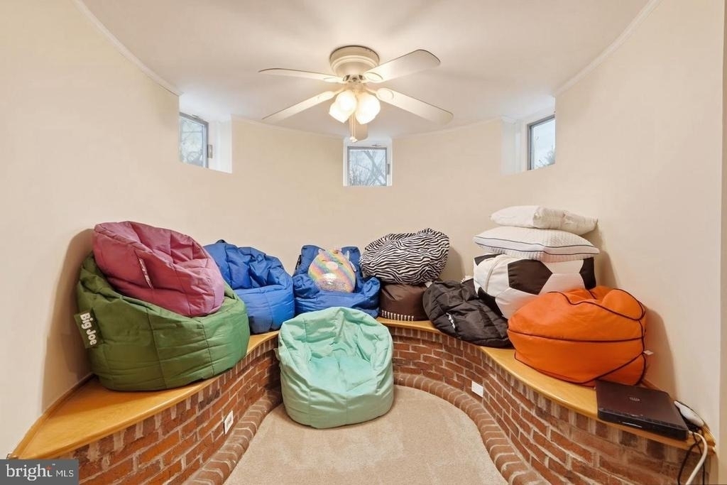 949 S Street Nw - Photo 24