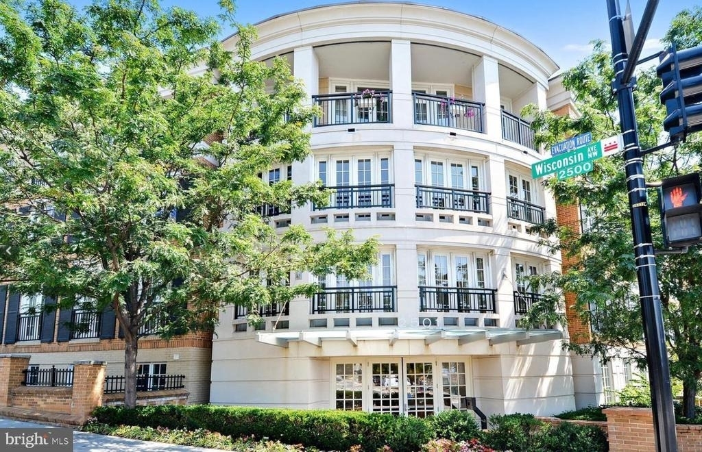 2501 Wisconsin Avenue Nw - Photo 1