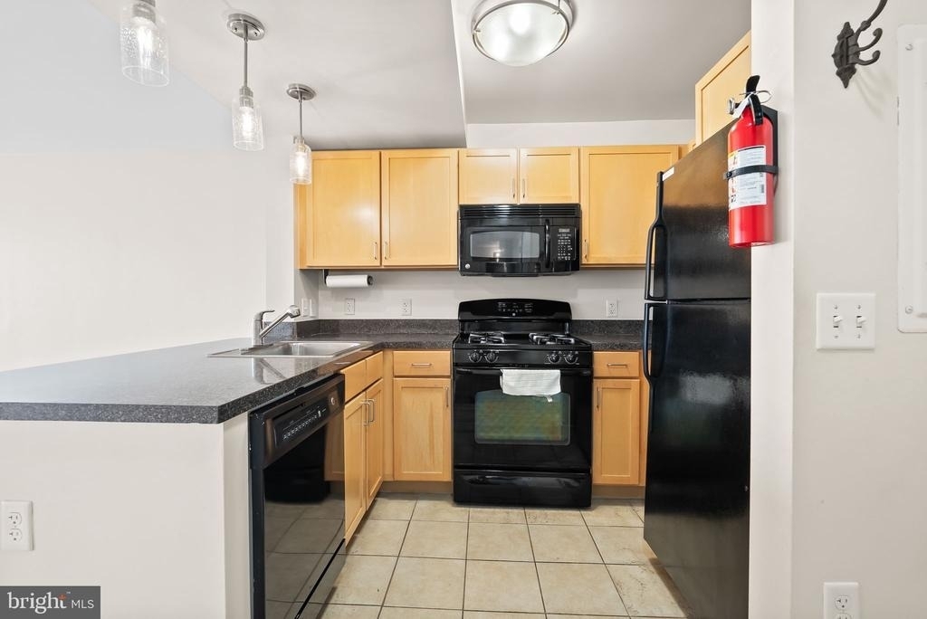 800 4th Street Sw - Photo 3