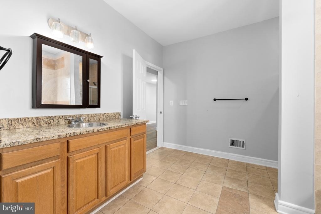 1829 Providence Street Ne - Photo 27
