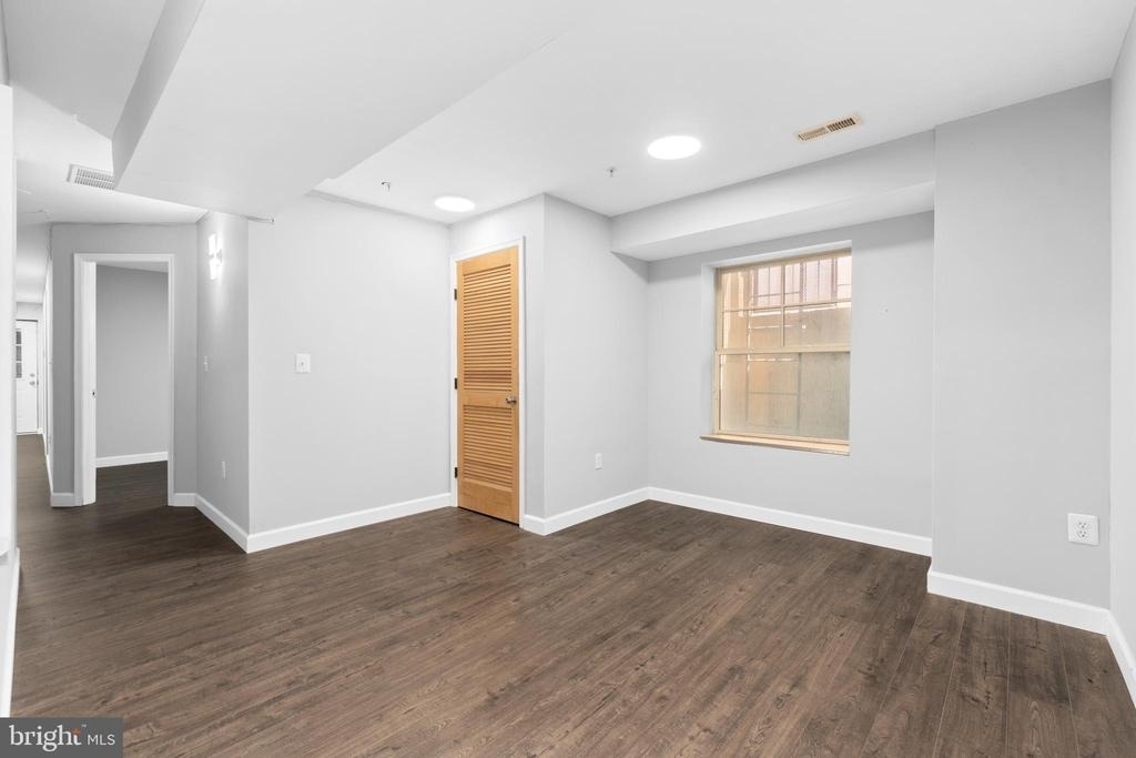 1829 Providence Street Ne - Photo 19