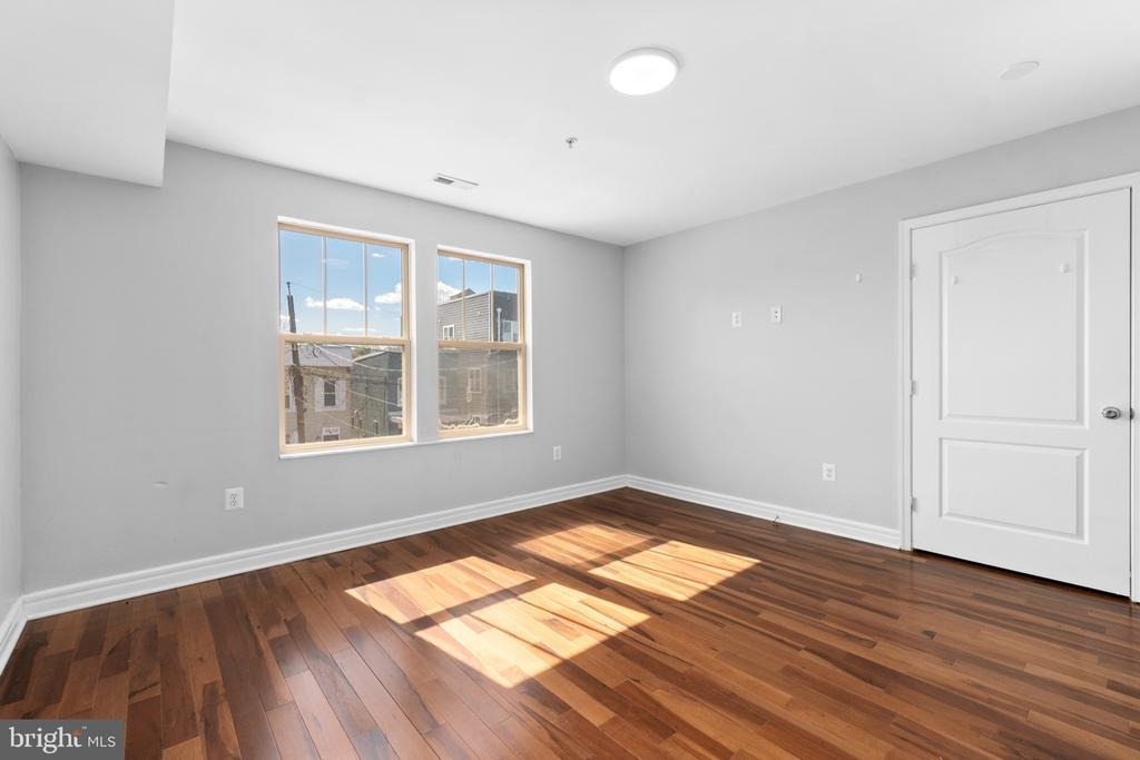 1829 Providence Street Ne - Photo 13