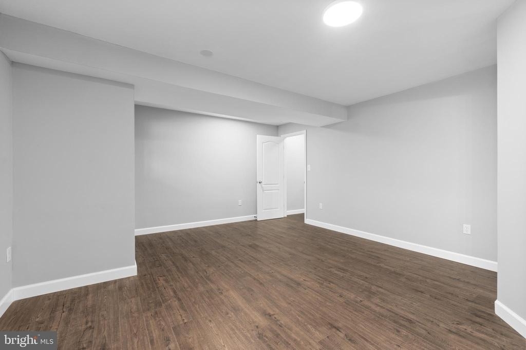 1829 Providence Street Ne - Photo 24