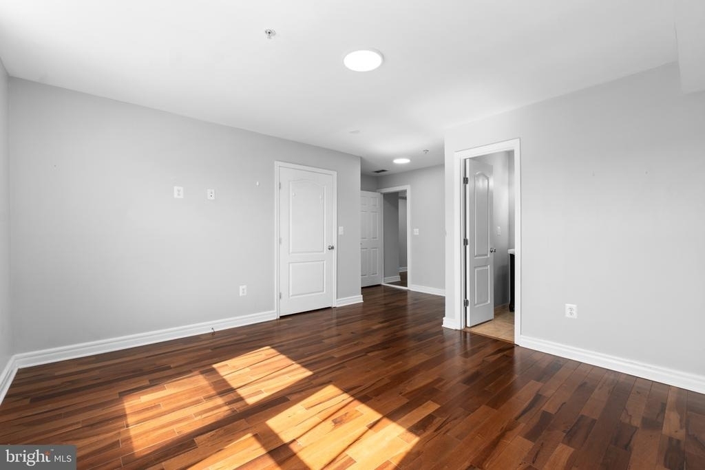 1829 Providence Street Ne - Photo 12