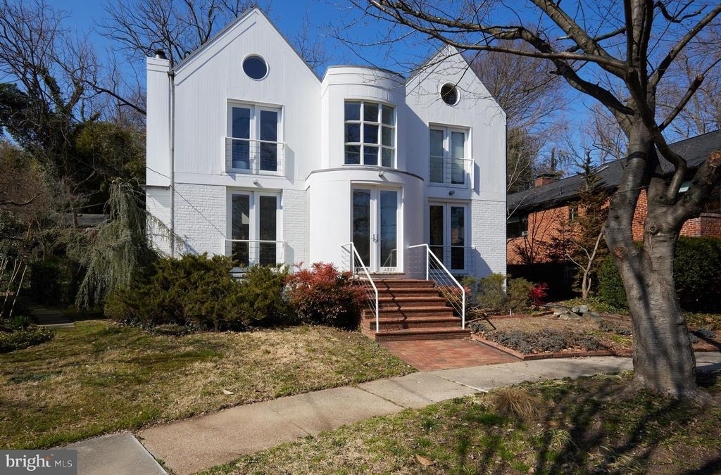 4527 Q Place Nw - Photo 2
