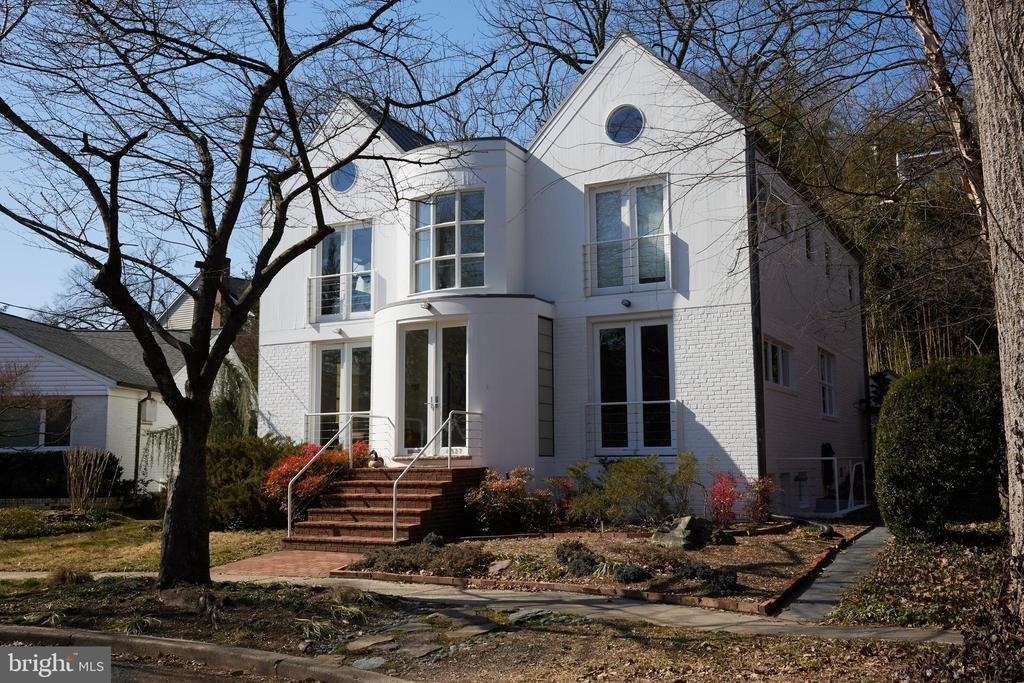 4527 Q Place Nw - Photo 3