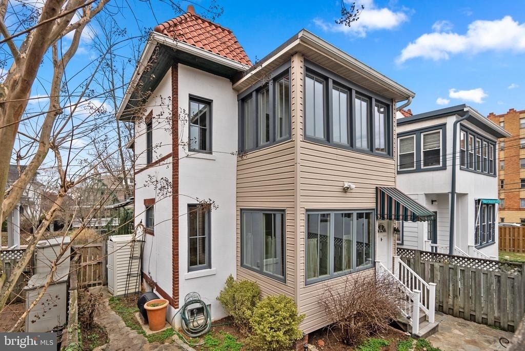 3247 38th Street Nw - Photo 26