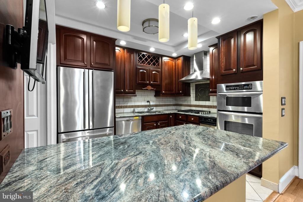 3247 38th Street Nw - Photo 8
