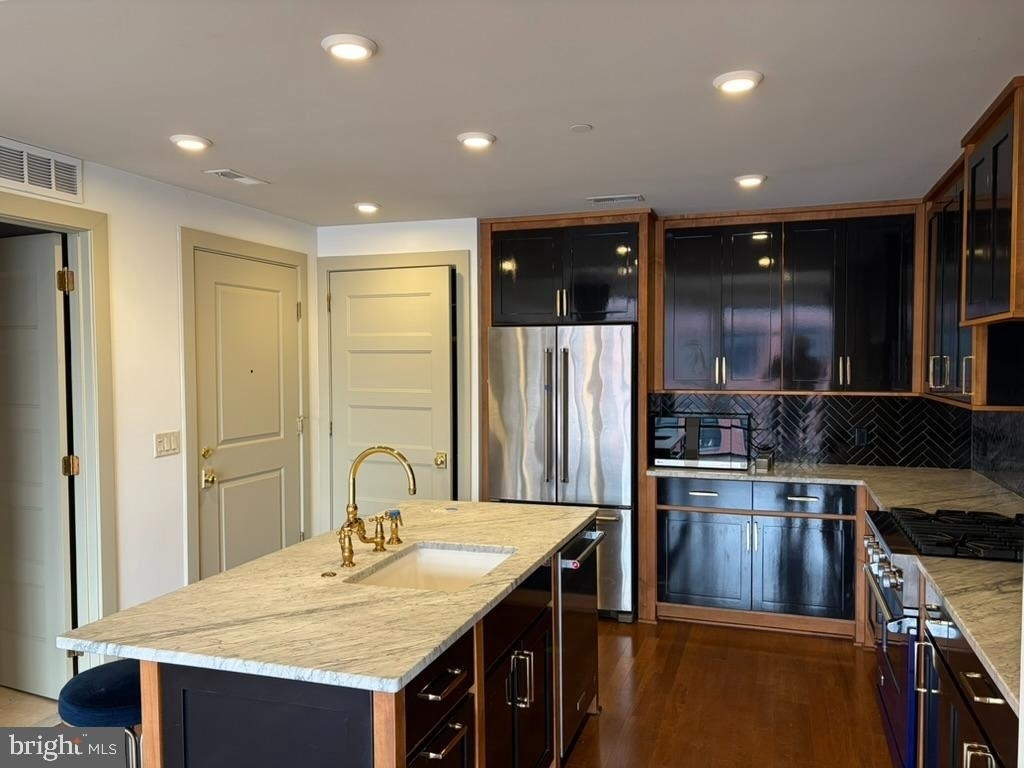 1301 H Street Ne - Photo 1