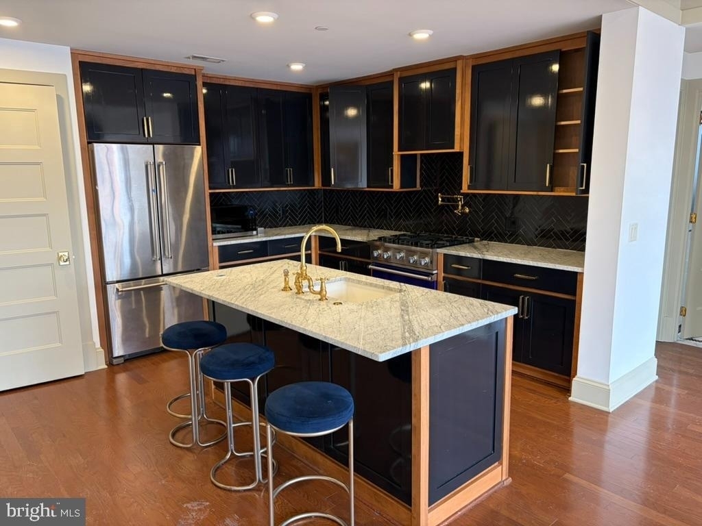 1301 H Street Ne - Photo 0