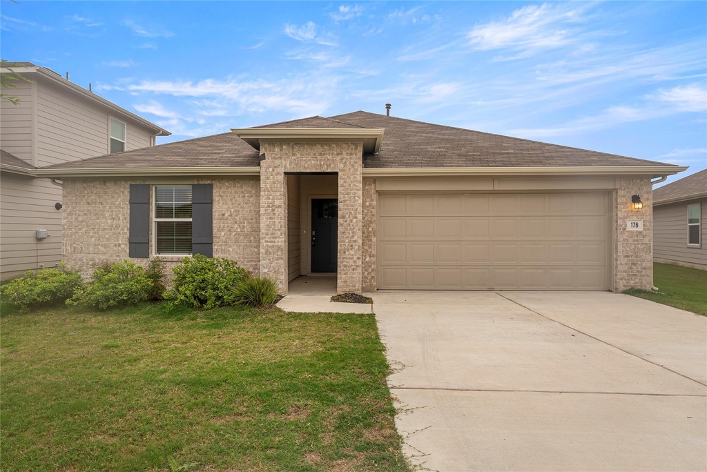 176 Texas Palmetto Cir - Photo 0