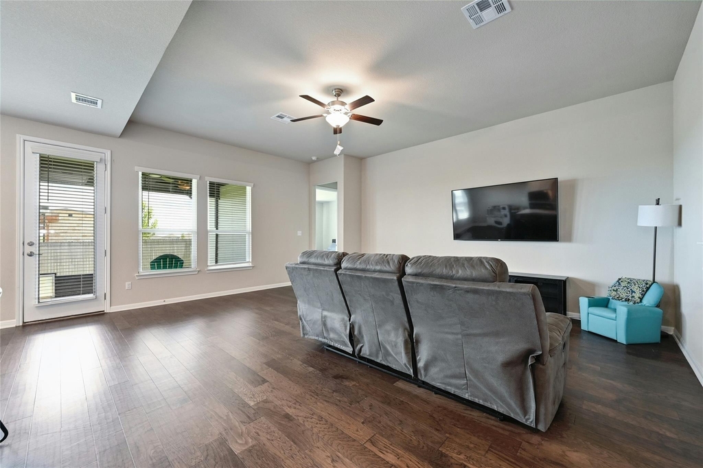 12603 Purple Prairie Ln - Photo 5