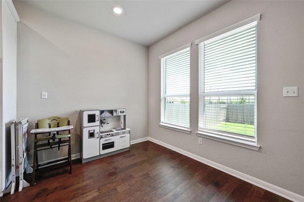 12603 Purple Prairie Ln - Photo 11