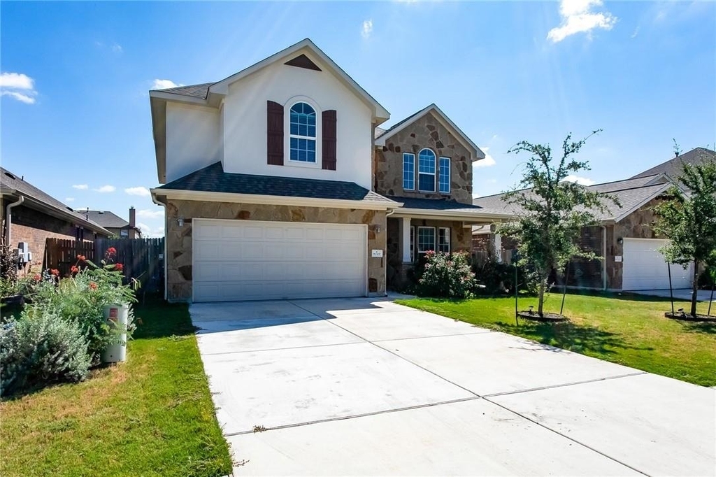 8049 Arezzo Dr - Photo 0