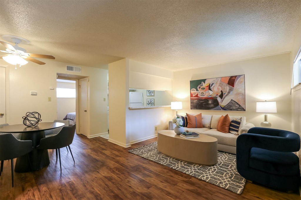 4539 Guadalupe St - Photo 30