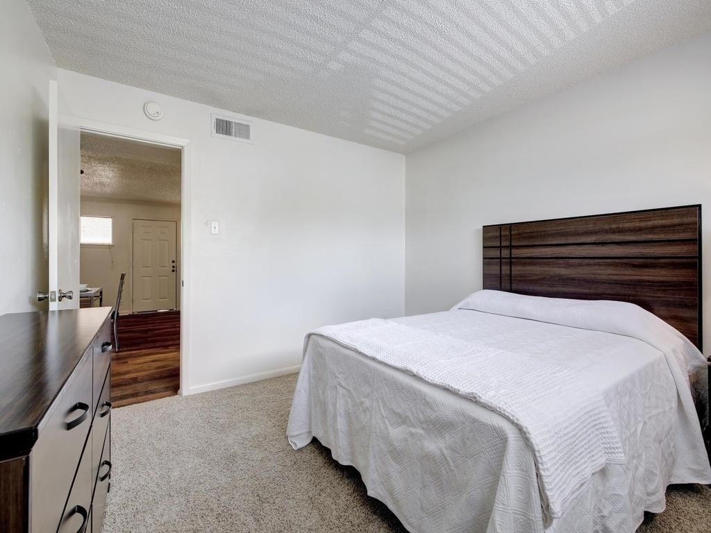 4539 Guadalupe St - Photo 22