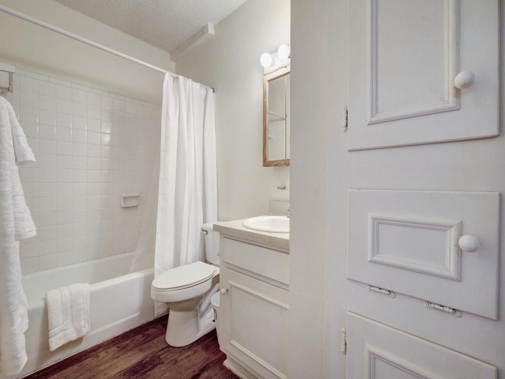 4539 Guadalupe St - Photo 25