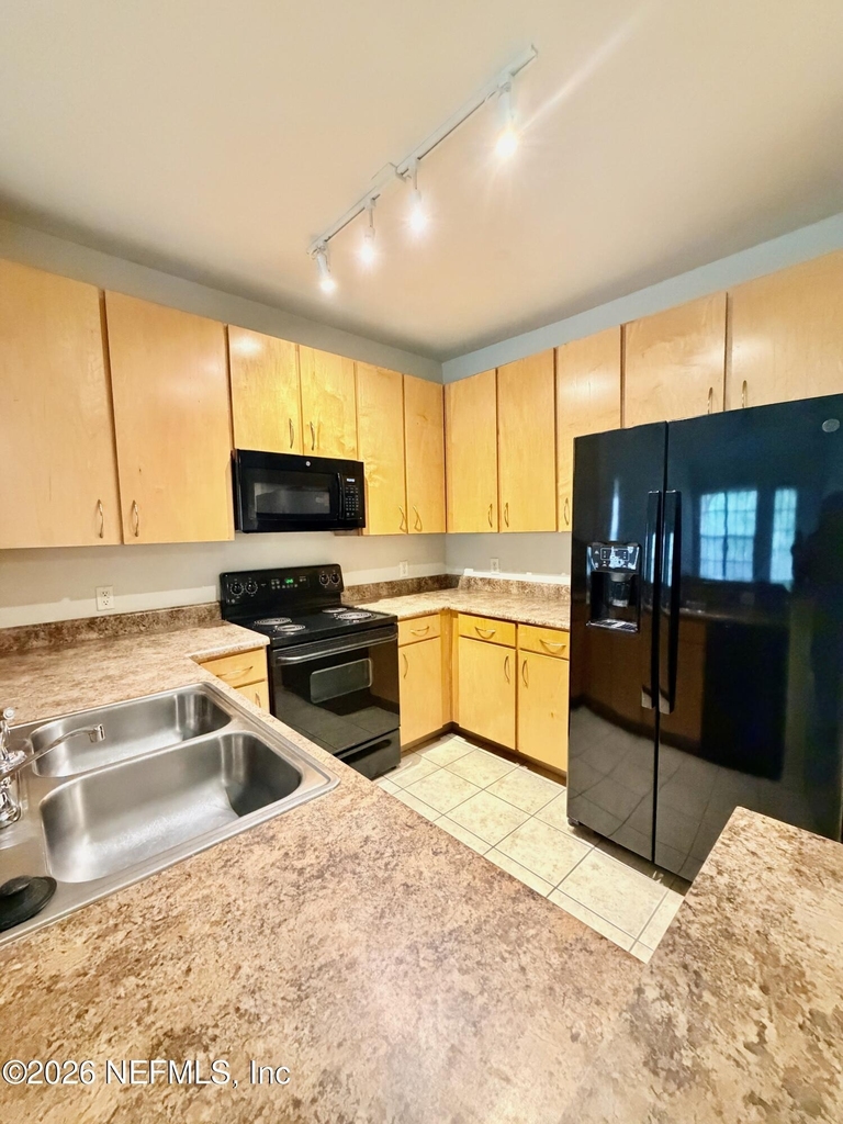 12700 Bartram Park Boulevard - Photo 8