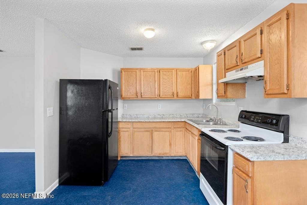 850 Spearing Street - Photo 8