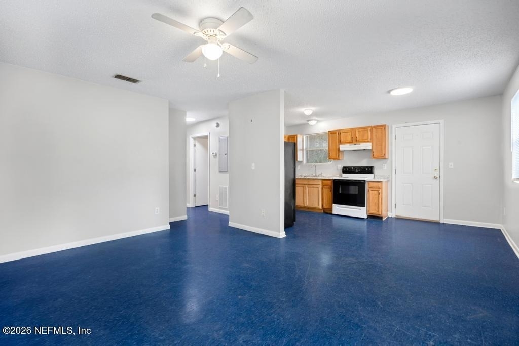 850 Spearing Street - Photo 4