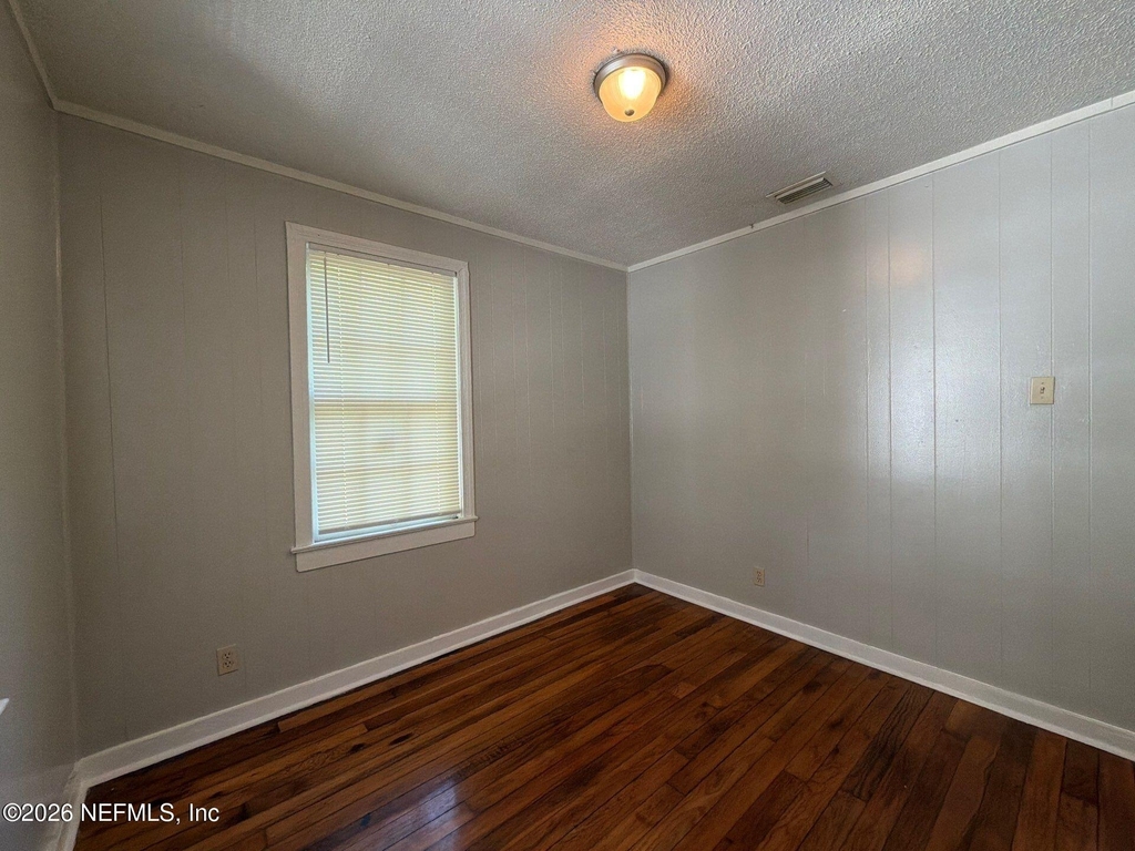 3323 Nolan Street - Photo 8
