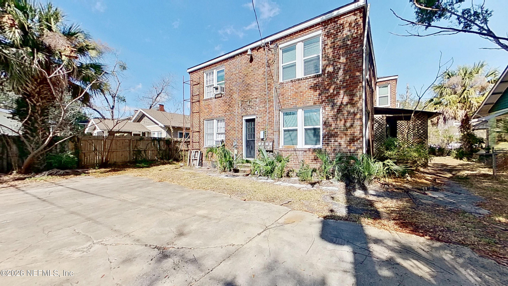938 Cordova Place - Photo 15