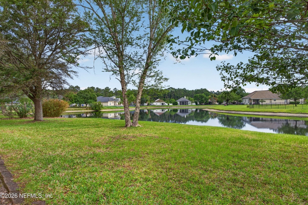 648 W Johns Crk Parkway - Photo 33