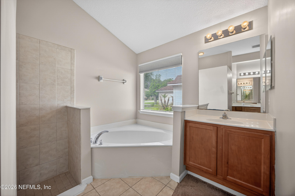 648 W Johns Crk Parkway - Photo 21