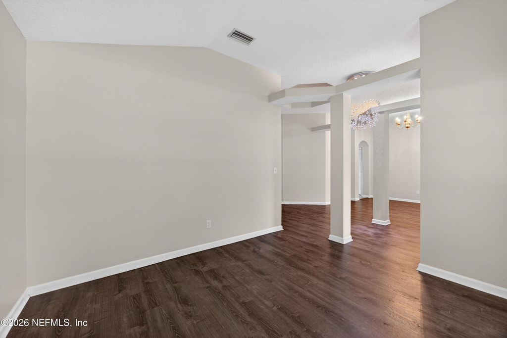 648 W Johns Crk Parkway - Photo 8