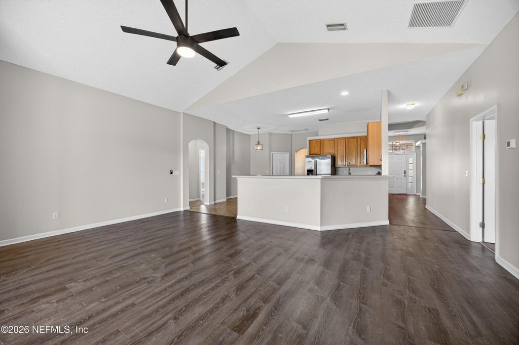 648 W Johns Crk Parkway - Photo 12