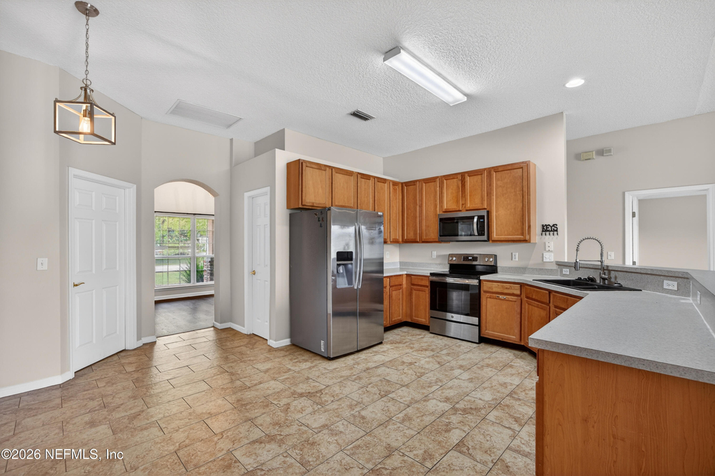 648 W Johns Crk Parkway - Photo 15