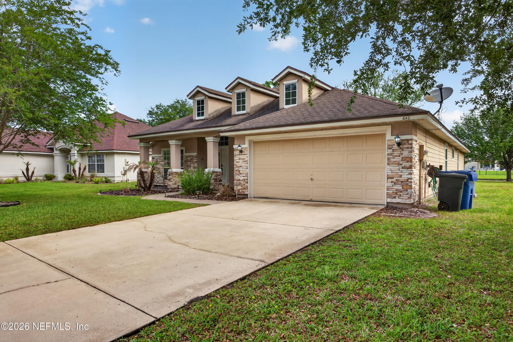 648 W Johns Crk Parkway - Photo 1