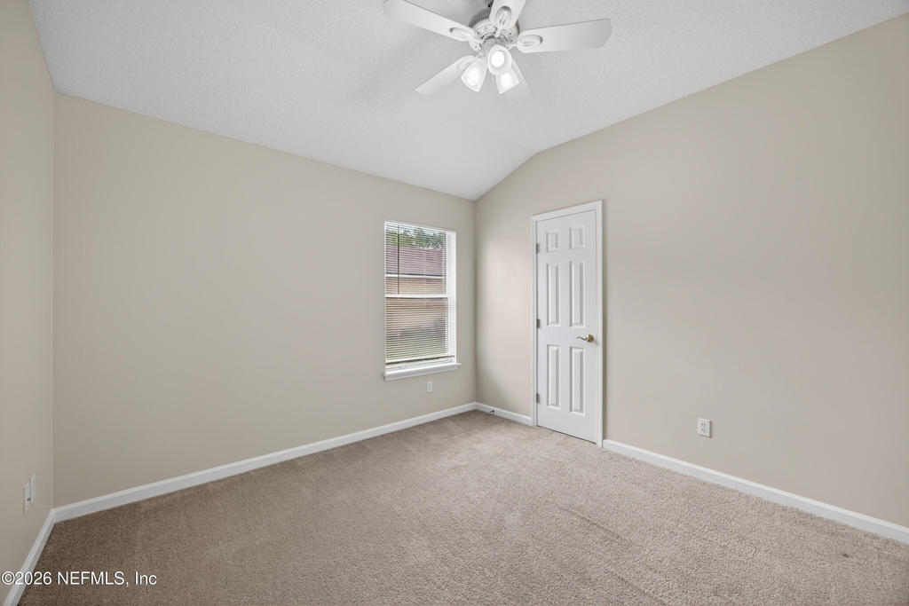 648 W Johns Crk Parkway - Photo 27
