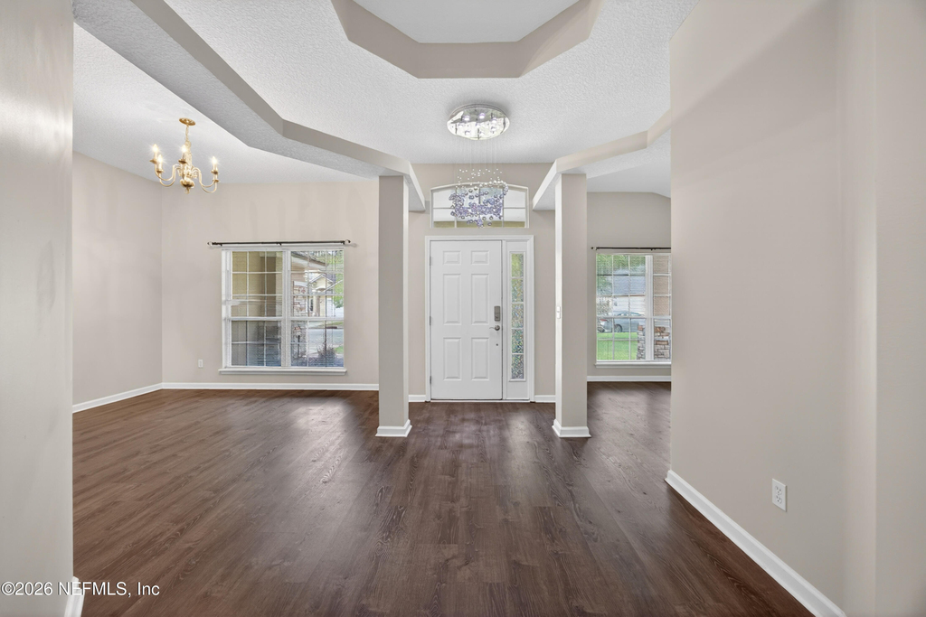 648 W Johns Crk Parkway - Photo 3