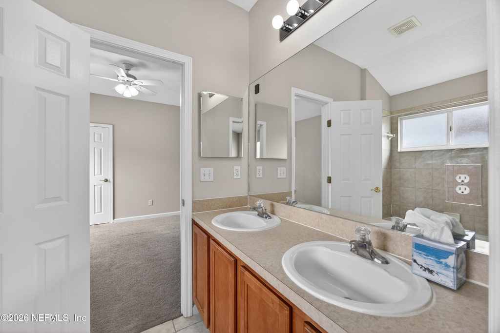 648 W Johns Crk Parkway - Photo 24