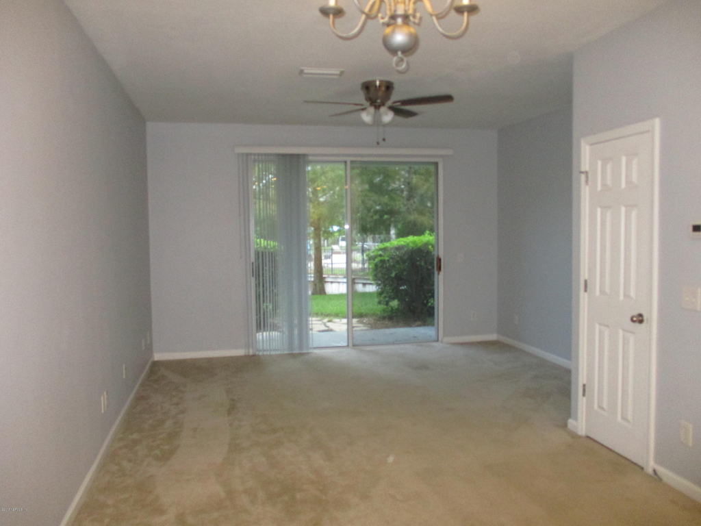 3684 Summerlin Lane E - Photo 2