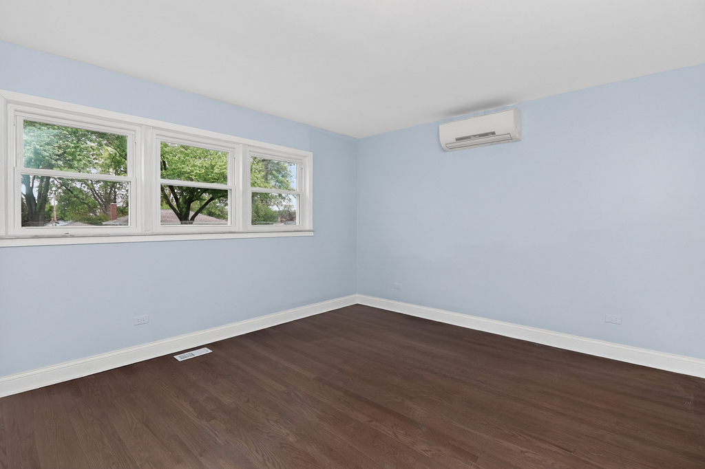 15 W 56th Street - Photo 4
