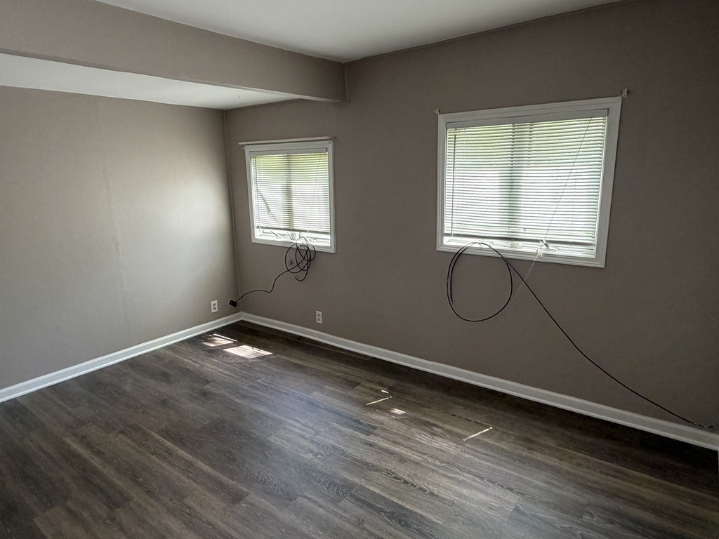 23639 W Chicago Street - Photo 3