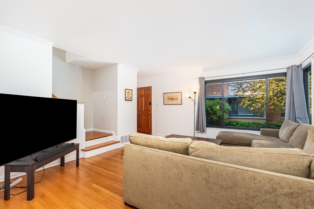 537 Ridge Road - Photo 3