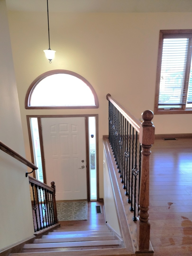 9264 Windsor Parkway - Photo 2