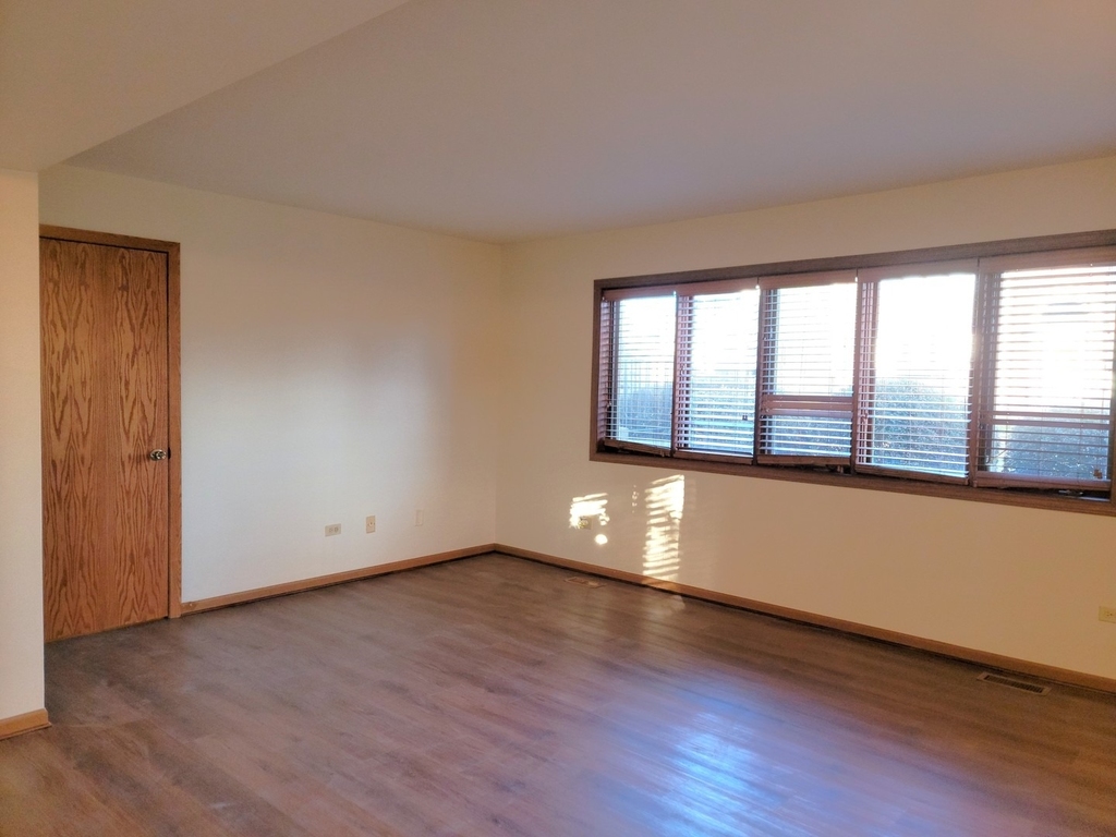 9264 Windsor Parkway - Photo 24
