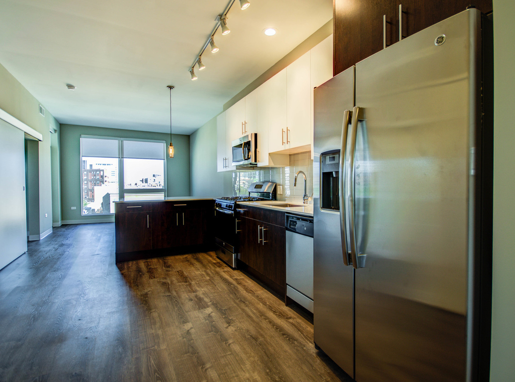 851 W Grand Avenue - Photo 1
